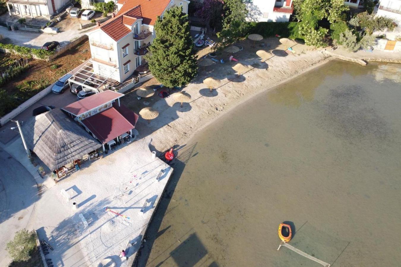 Apartments With A Parking Space Kraj, Pasman - 8457 Tkon Esterno foto
